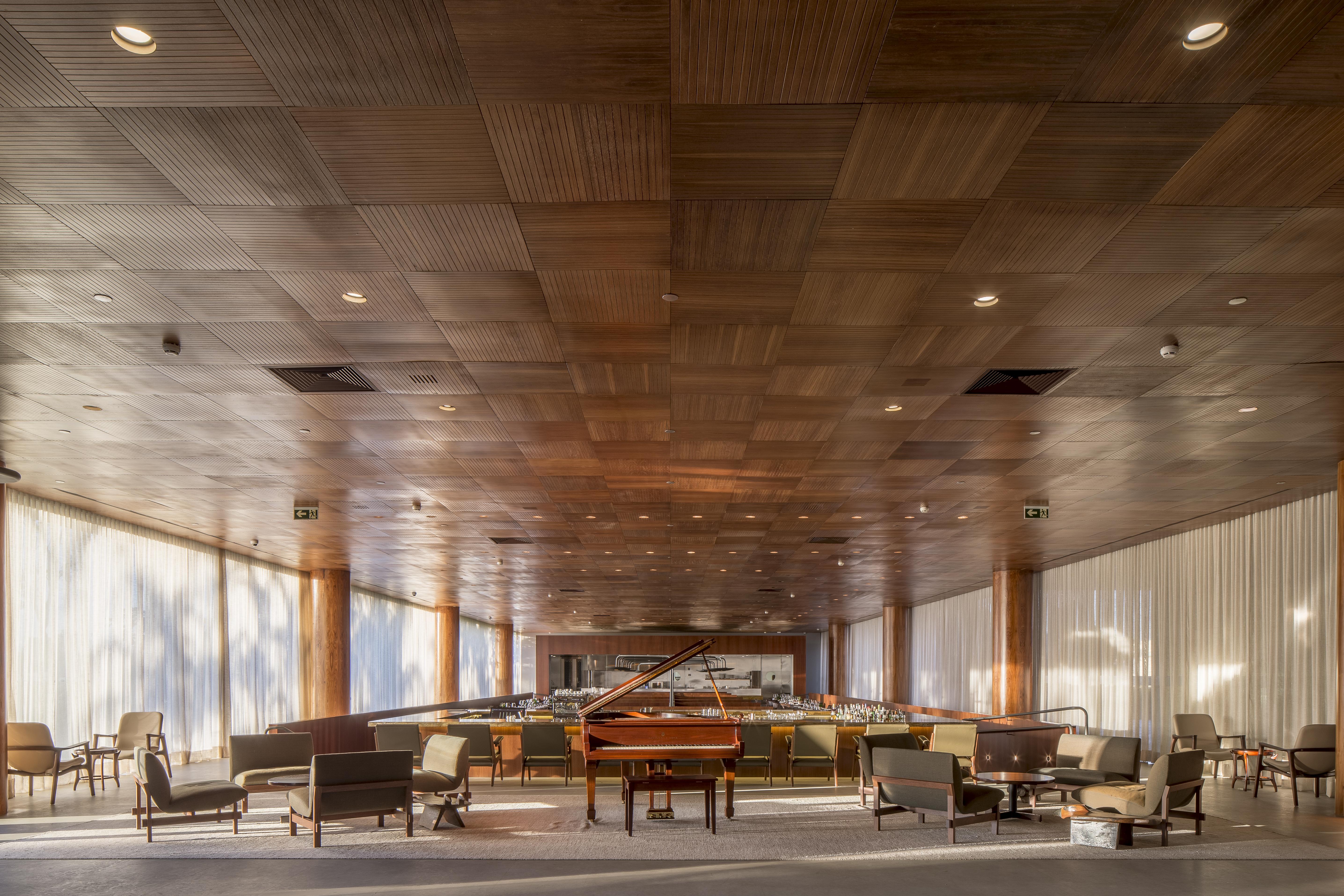 B Hotel บราซิเลีย ภายนอก รูปภาพ The interior of the lounge