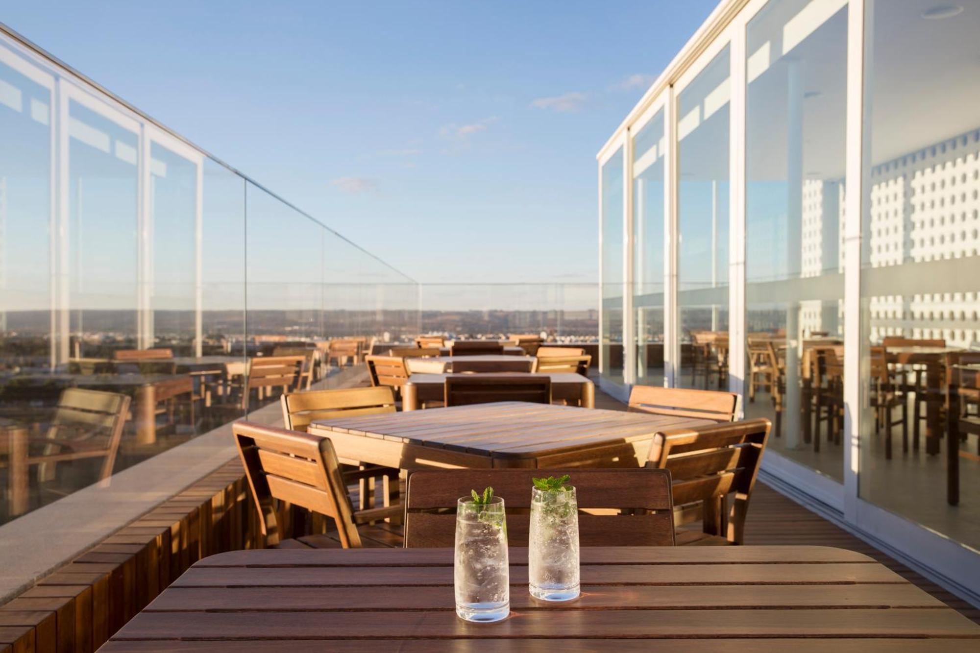 B Hotel บราซิเลีย ภายนอก รูปภาพ The View from the Shard