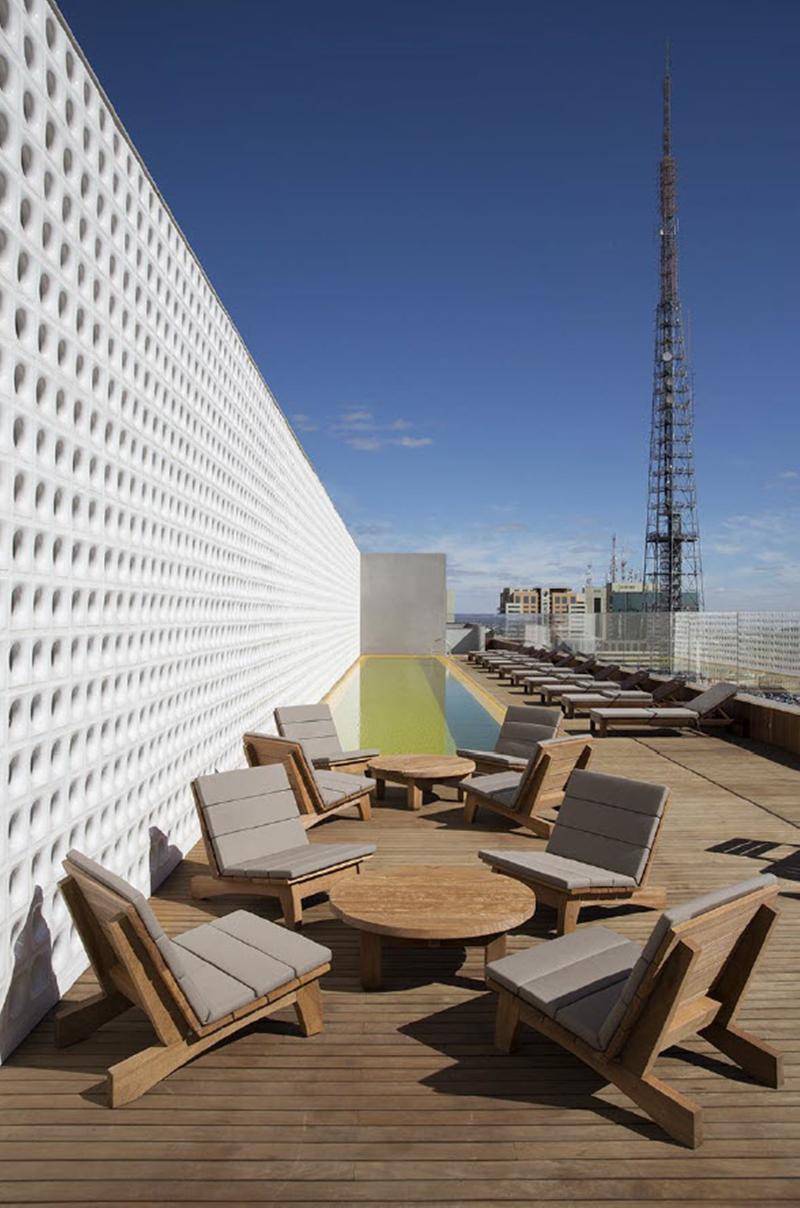 B Hotel บราซิเลีย ภายนอก รูปภาพ The rooftop pool