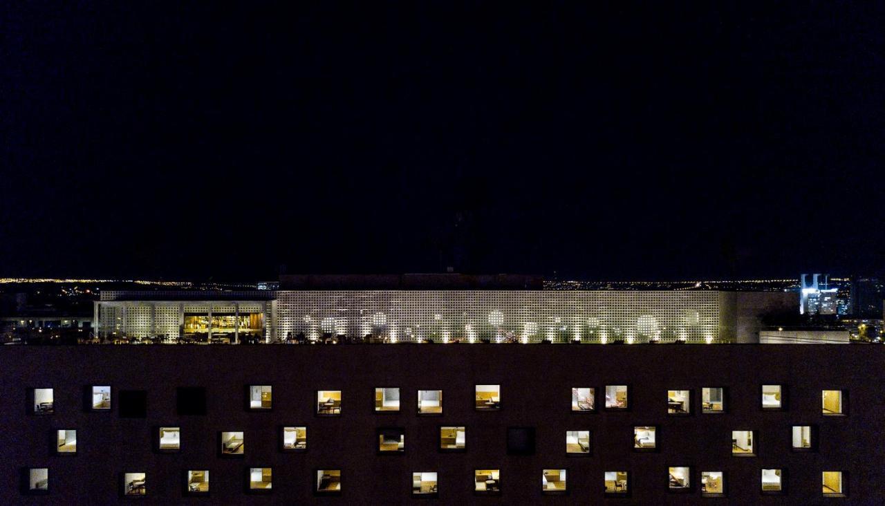 B Hotel บราซิเลีย ภายนอก รูปภาพ The museum at night